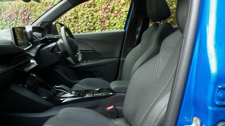 PEUGEOT E-2008 ELECTRIC ESTATE 100kW Allure Premium+ 50kWh 5dr Auto